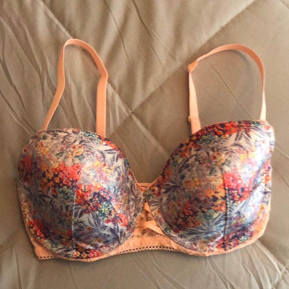 Nwot Victoria secret bra